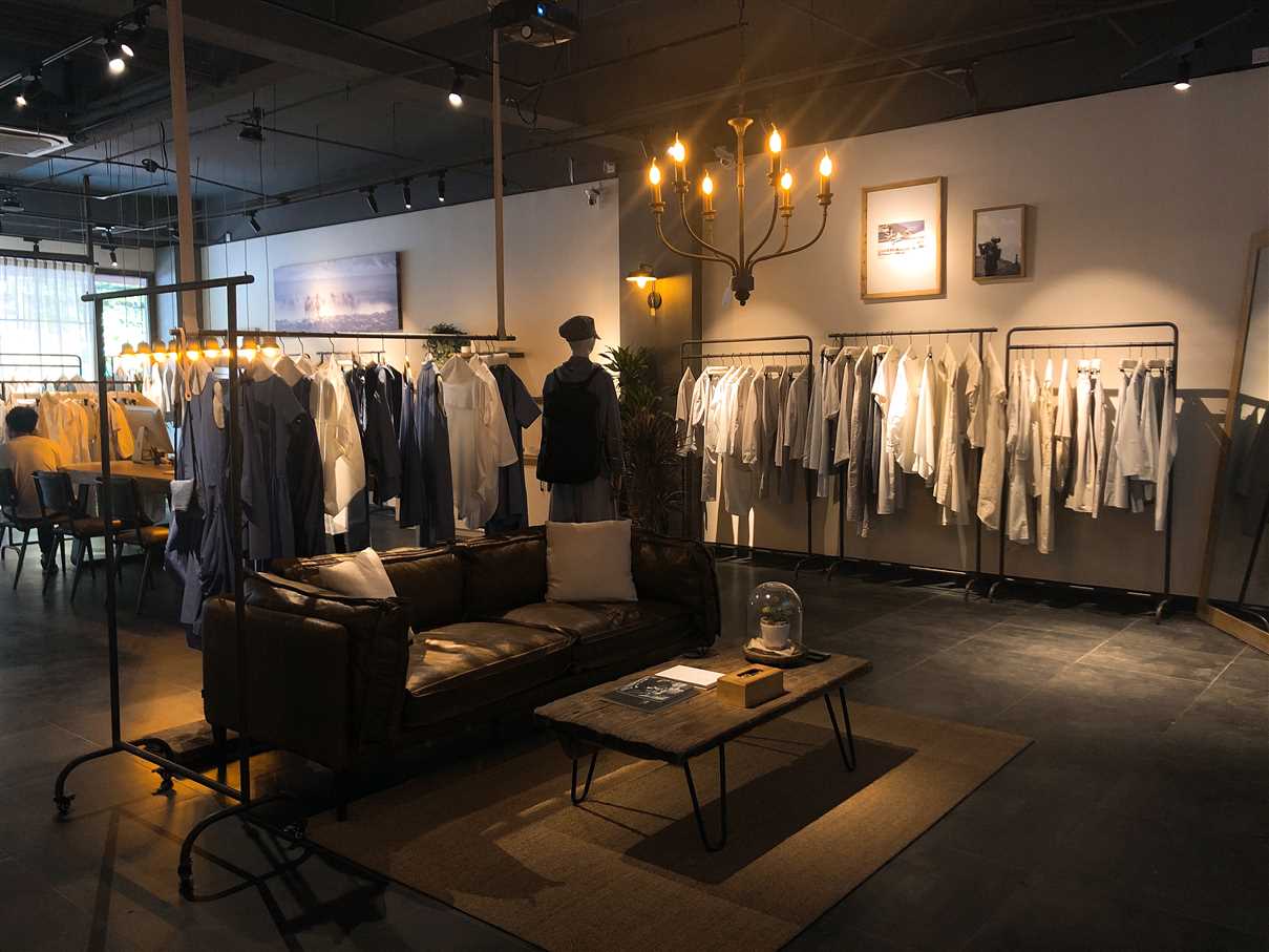 郑州分店:郑州杉杉奥特莱斯综合店