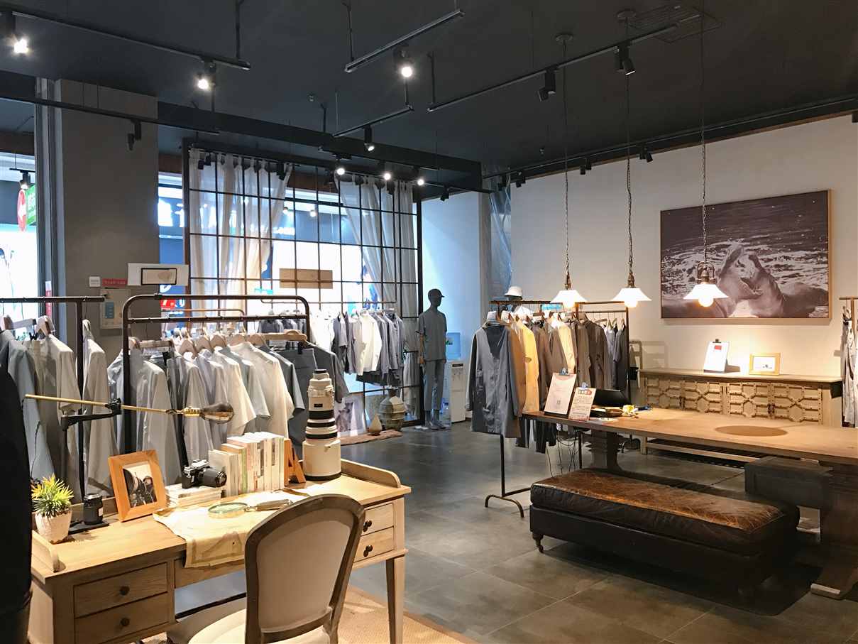 张家港分店:张家港第一人民商场综合店